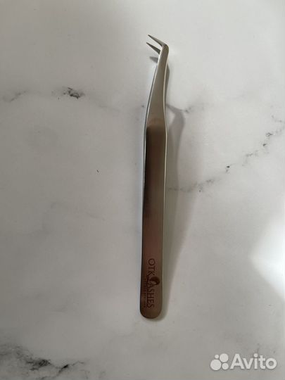 Пинцет для наращивания ресниц