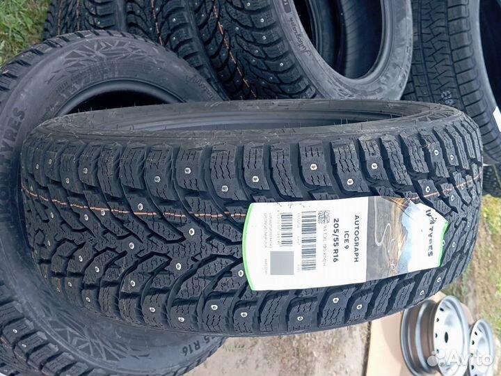 Ikon Tyres Autograph Ice 9 205/55 R16 94T