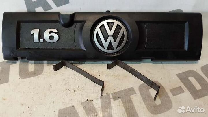 Декоративная крышка двигателя Volkswagen Polo 5
