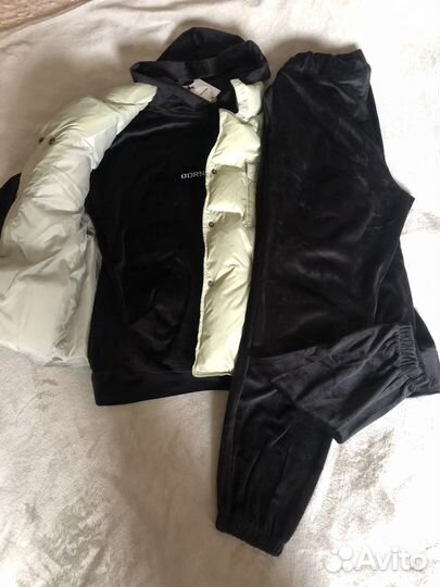 Велюровый спортивный костюм