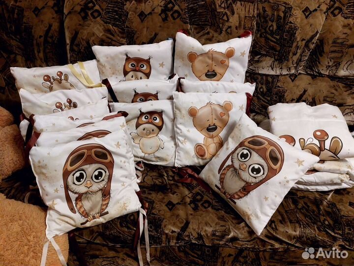 Бортики в кроватку