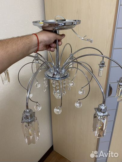Люстра, хвататет на 26 квадратов