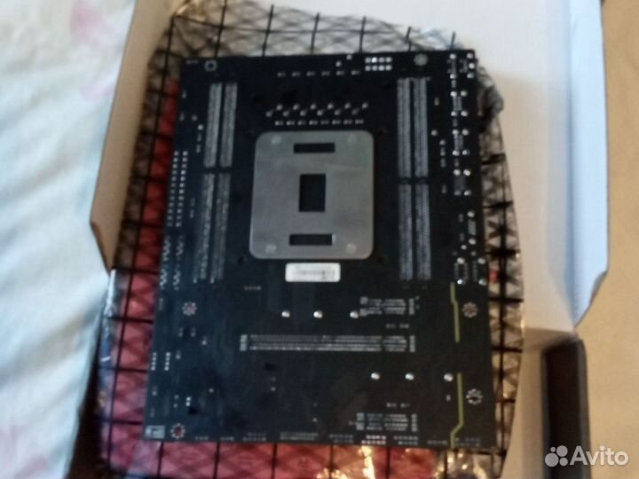 Материнская плата