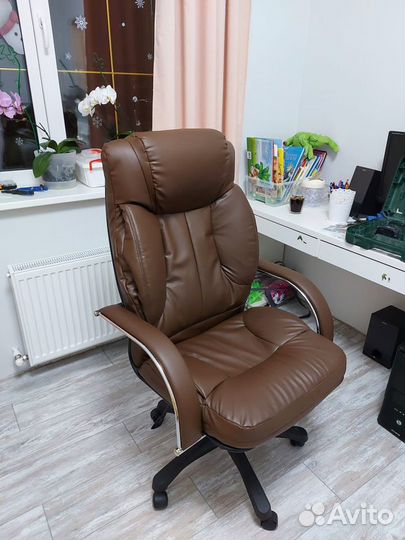 Перетяжка компьютерных кресел