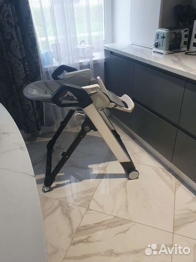 Стульчик для кормления Niovita