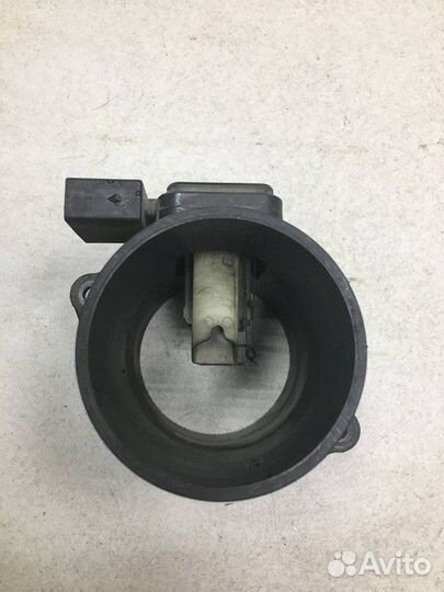 Датчик массового расхода воздуха LADA 2104