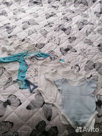 Боди, штанишки, футболки, комбинезоны