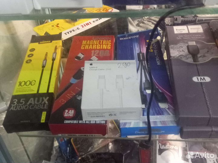 Аксессуары для телефонов