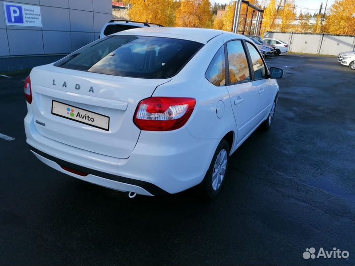 LADA Granta 1.6 МТ, 2022