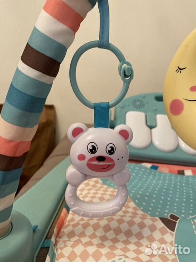 Развивающий коврик с пианино