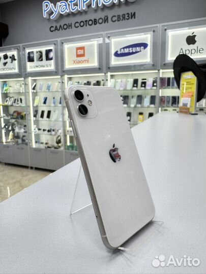 iPhone 11, 64 ГБ