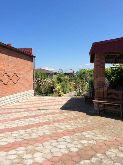 Дом 166 м² на участке 13,4 сот.