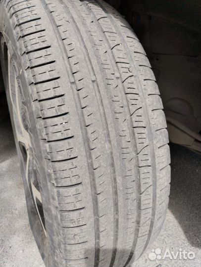 Pirelli Scorpion Verde All Season 215/60 R17