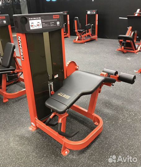 Сгибание ног лежа Foreman FN-103
