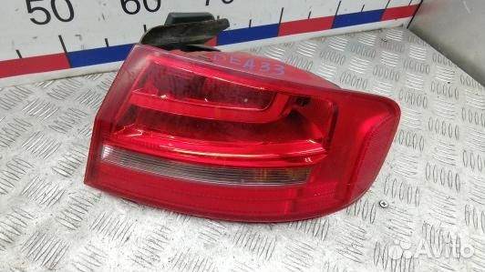 Фонарь задний правый audi A4 B8 (DEA33MY01)