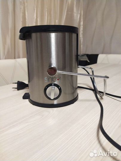Соковыжималка Sinbo SJ-3139