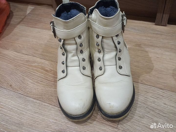 Ботинки для девочки 34