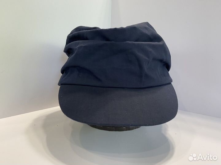 Новая синяя женская кепка C&A