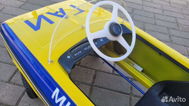 Москвич 3 серии