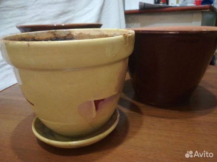 Керамические цветочные горшки