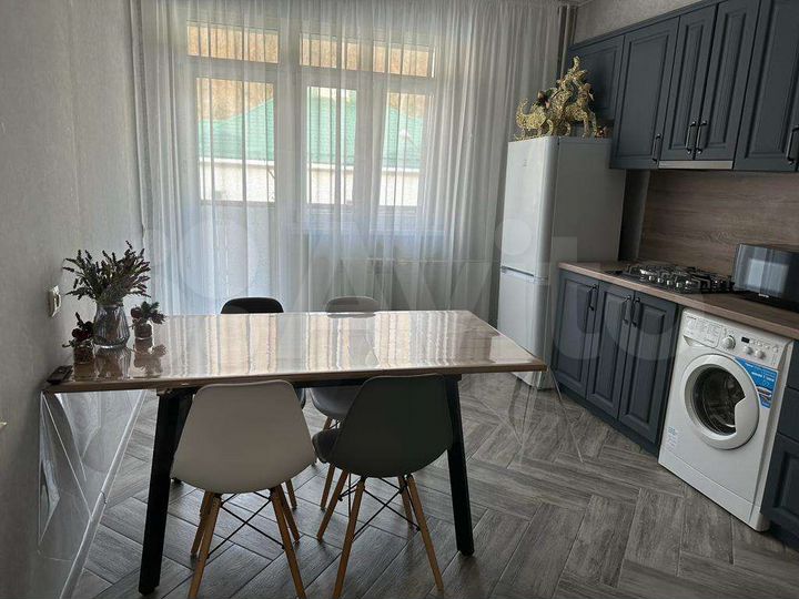 3-к. квартира, 84 м², 3/5 эт.