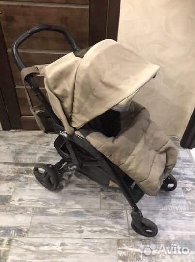 Коляска прогулочная cam fluido