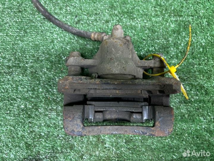 Тормозной суппорт задний левый Kia Ceed ED