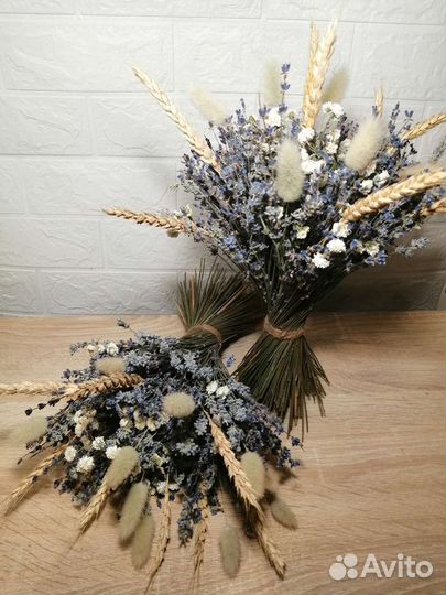 Букет из натуральных сухоцветов и лаванды