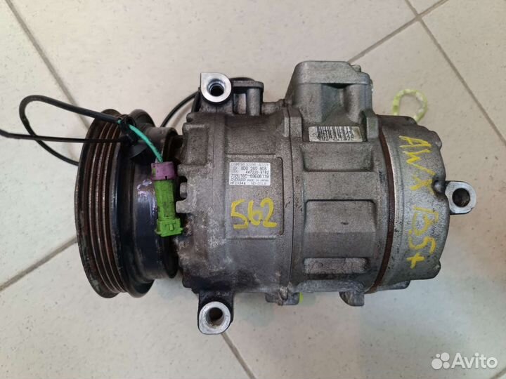 Компрессор кондиционера 8D0260808 VAG