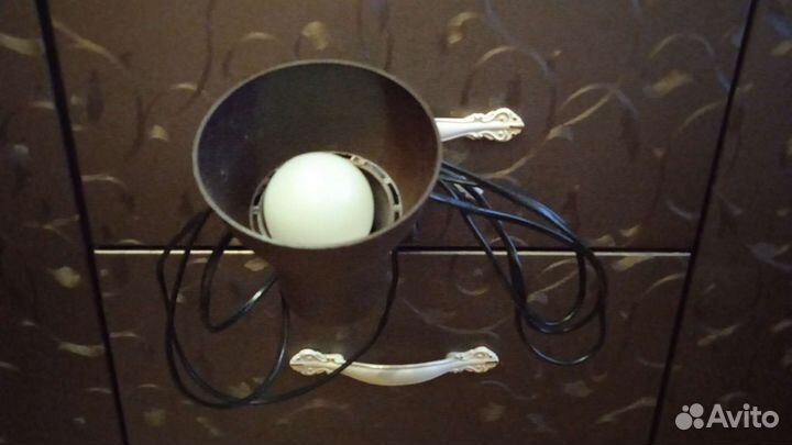 Лампа с прищепкой-креплением