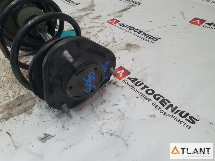 Стойка передняя левая toyota prius