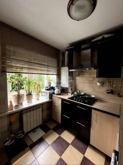 2-к. квартира, 45 м², 3/6 эт.