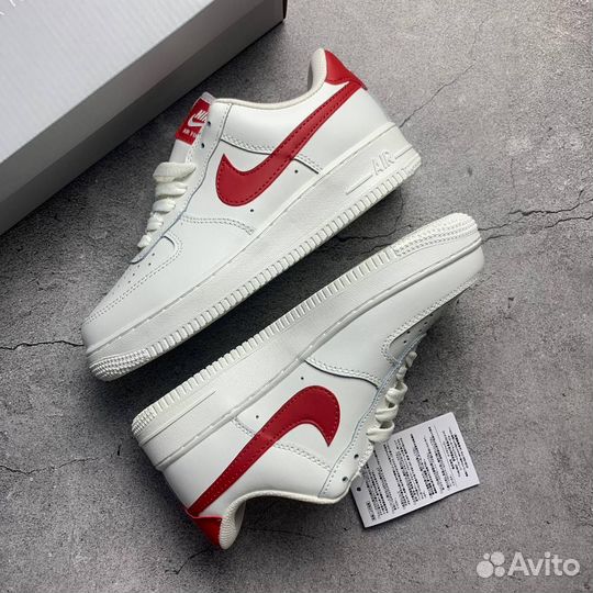 Nike Air Force 1 Low '07 White Noble Red