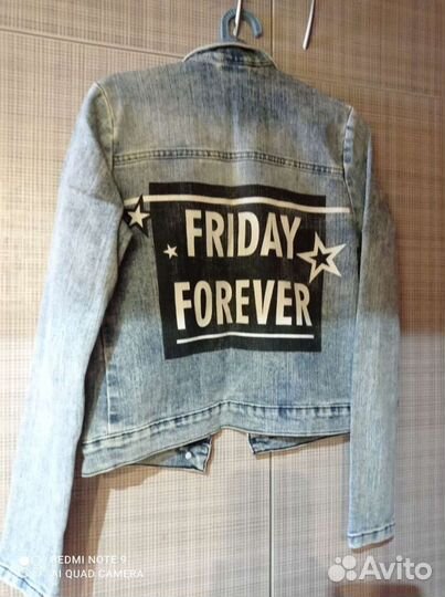 Джинсовая куртка