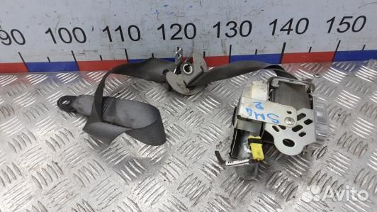 Ремень безопасности с пиропатроном сиденья передне