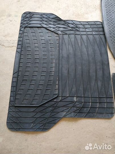 Ковры в багажник