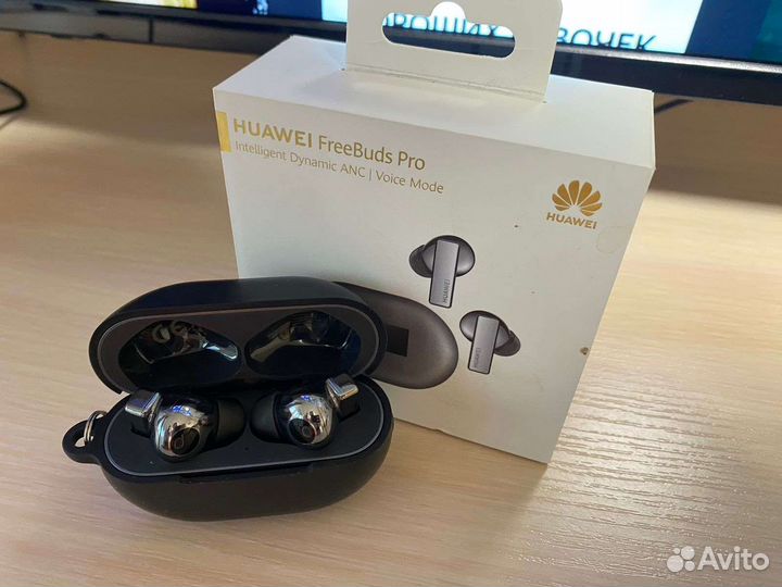 Беспроводные наушники Huawei freebuds pro