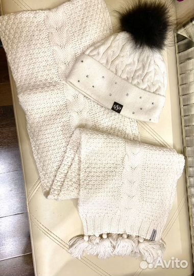 Набор шапка и женский шарф