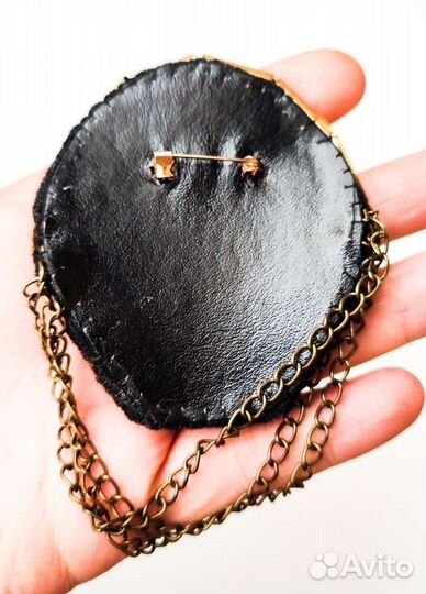 Брошь орден