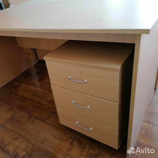 Тумба Новая 3 ящика на колёсах 58х40х50 Бук тёмный