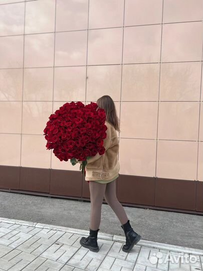 Премиум роза Эквадор метровая. Роза 100 см