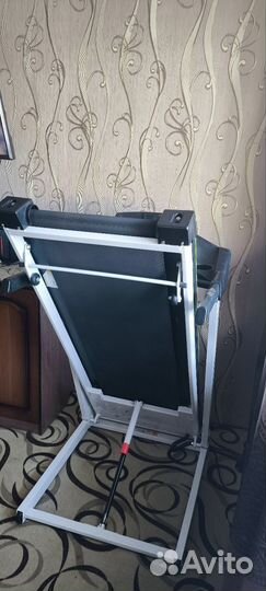 Беговая дорожка электрическая