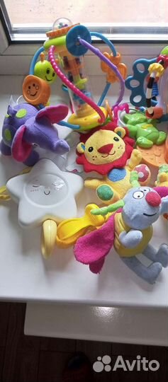 Развивающие игрушки пакетом