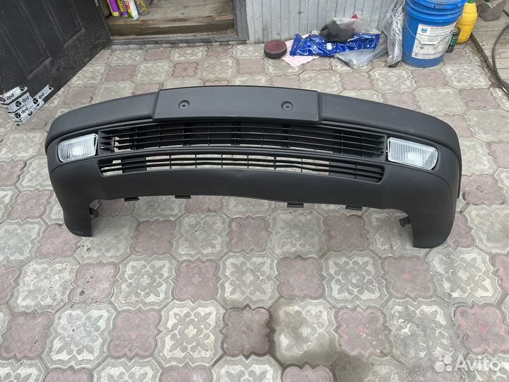 Бампер передний новый Audi 100 c4