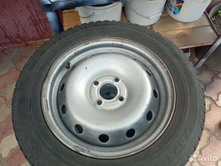 Dunlop SP Winter Ice 01 185/65 R15 88T