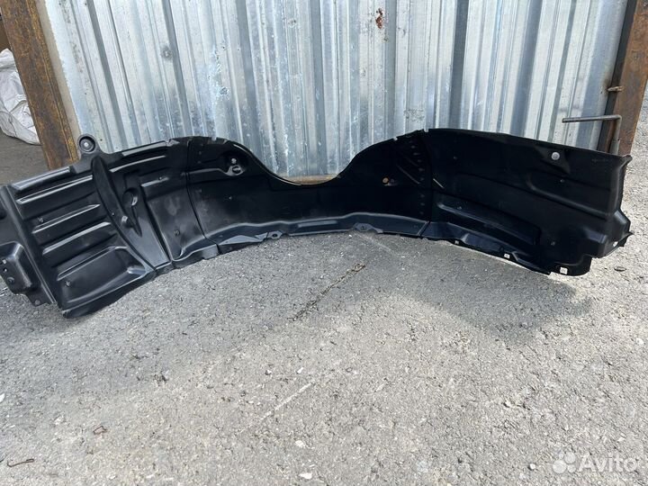 Подкрылки toyota camry 40,45 передний