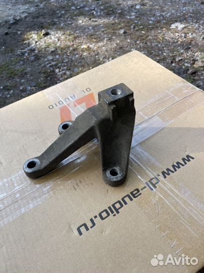 Кронштейн МКПП Фокус 2