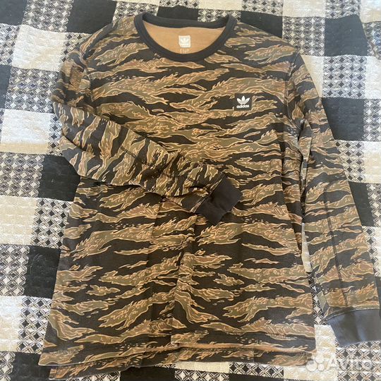 Лонгслив adidas мужской