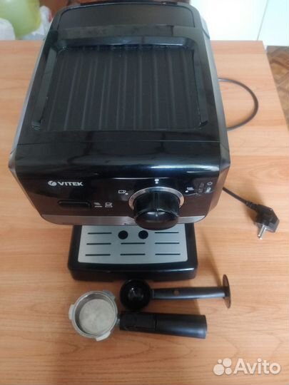 Кофемашина vitek VT 1502bk