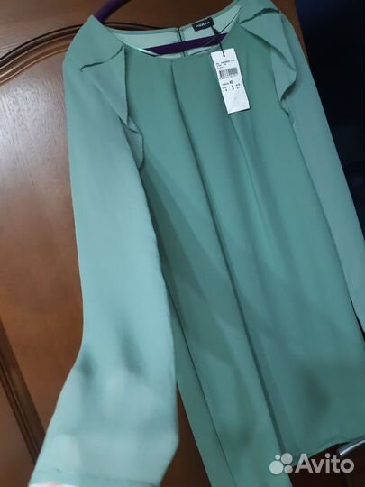 Платье нарядное XS (40) новое